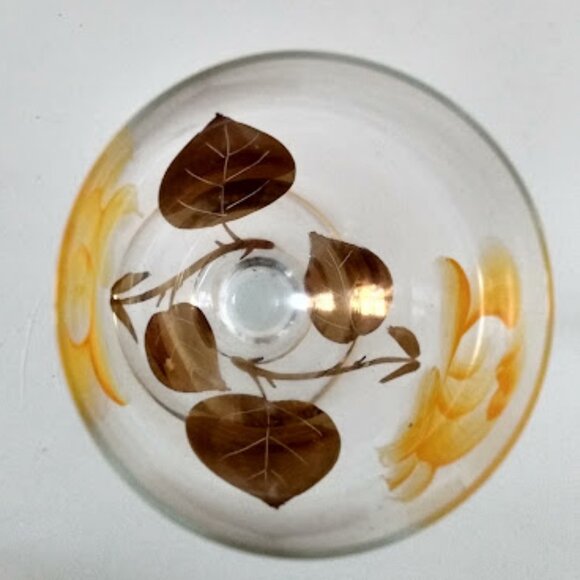 Vintage Decanter Set w Yellow Flowers Gold Trim and 5 Glasses SEE DESCRIPTION - Picture 5 of 15